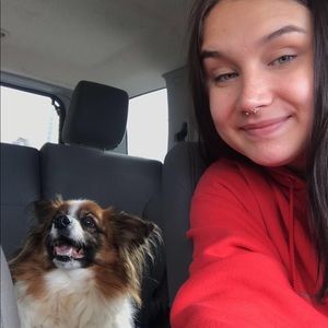 Meet your Posher, Sara